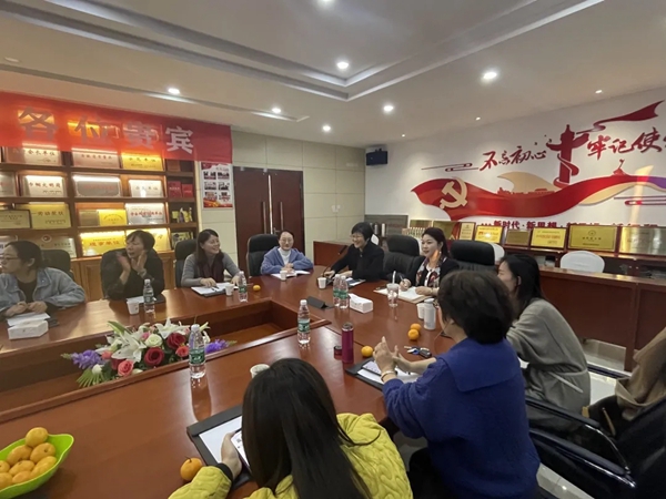 客来福全屋定制举办瑶海区妇联系统干部、女企业家“学习贯彻省第十一次党代会精神”主题宣讲会 客来福全屋定制举办瑶海区妇联系统干部、女企业家“学习贯彻省第十一次党代会精神”主题宣讲会