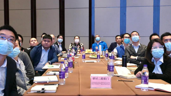 轩尼斯门窗2022年发展规划高级研讨会召开