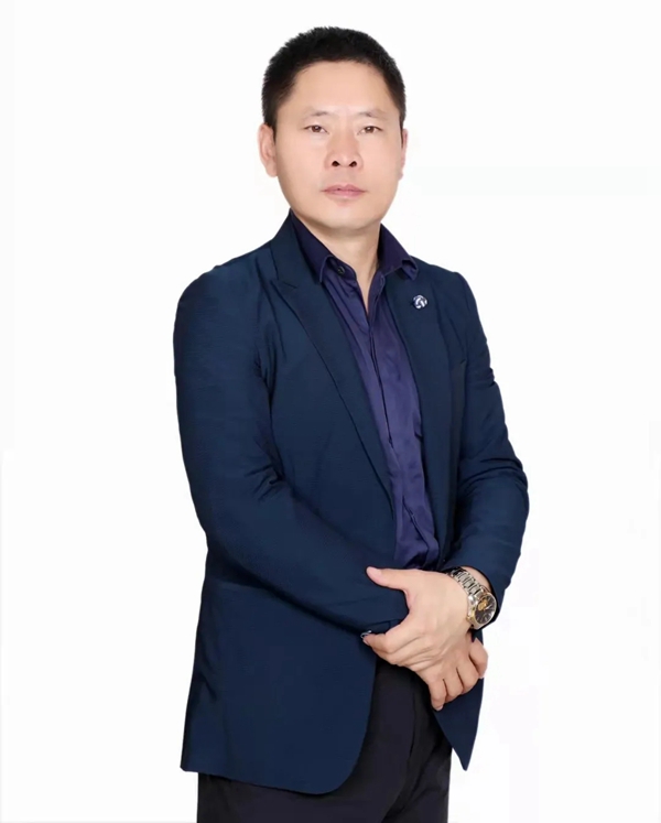 AI家居创业者说 锡林浩特刘国庆：忠诚追随 跨界拼出色