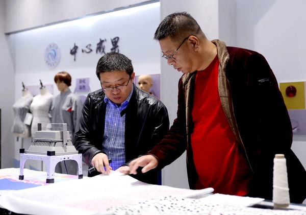 西大门软装与江南大学开展深化合作交流