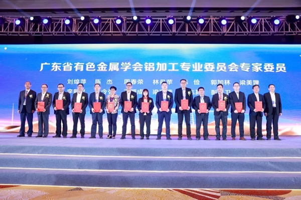 伟业十月看点 | 技术碰撞、展会拉满，还有小家伙们带来的快乐…