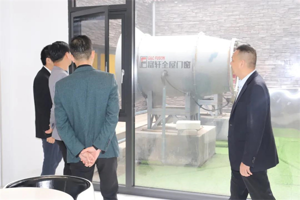 富轩全屋门窗欢迎南京移门协会会长一行走访交流