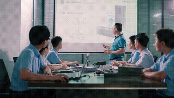 安格尔门窗赋能终端赢战市场,举办菠萝家线上数智门店特训营