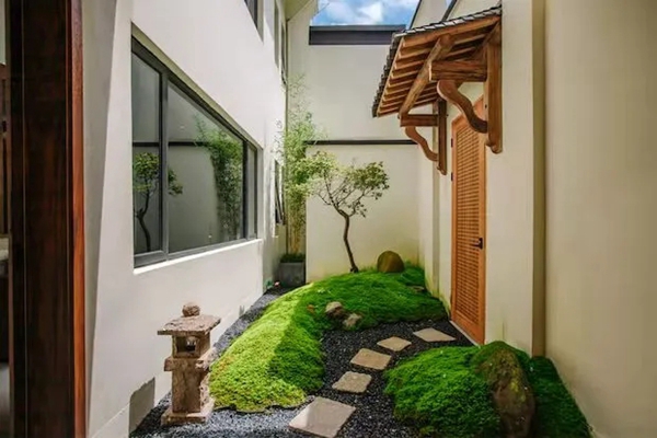 贝克洛系统门窗 | 精品案例—隐藏于山林田野间，小屋晴居