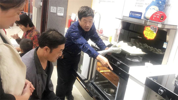 佳歌集成灶丨山东临沐专卖店“夜宴“活动完美收官 佳歌集成灶丨山东临沐专卖店“夜宴“活动完美收官
