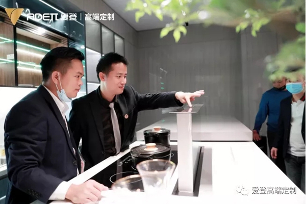 爱登高端定制总部展厅开业盛典圆满成功,高端定制地标品牌 爱登高端定制总部展厅开业盛典圆满成功,高端定制地标品牌