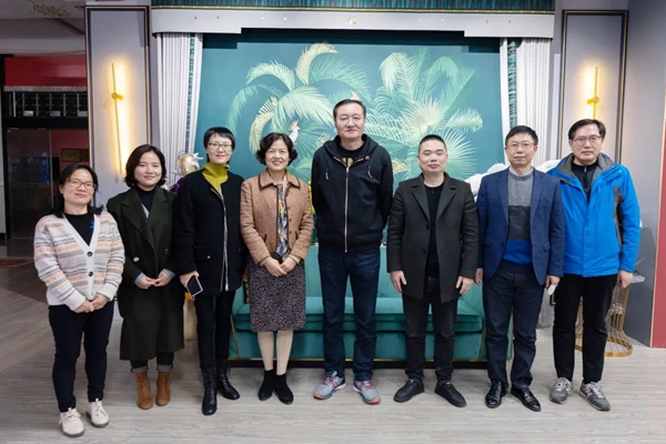 绍兴市布商研究中心一行赴雅诗澜墙布窗帘总部参观调研指导