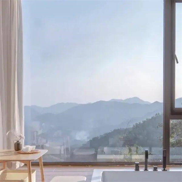 雷拓门窗：世界与你一起跳动