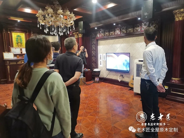 福建省相关领导对老木匠木业申报的《2021年新一代信息技术与制造业融合发展项目》现场察看 福建省相关领导对老木匠木业申报的《2021年新一代信息技术与制造业融合发展项目》现场察看