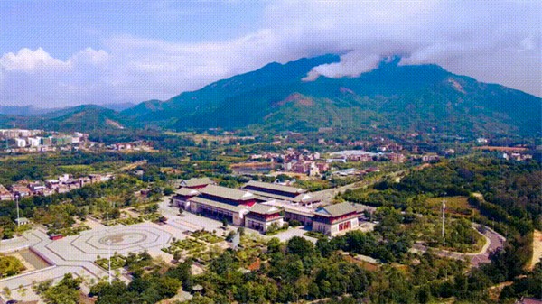 安格尔门窗丨惠州罗浮山独栋四合院案例 安格尔门窗丨惠州罗浮山独栋四合院案例