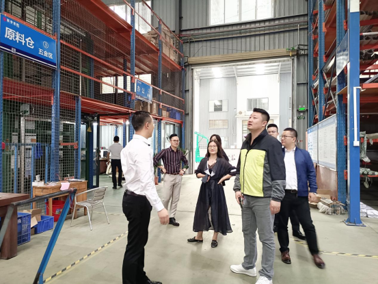 北京WE国际建筑设计中心、十间坊考察团莅临新帝豪门窗总部参观交流！