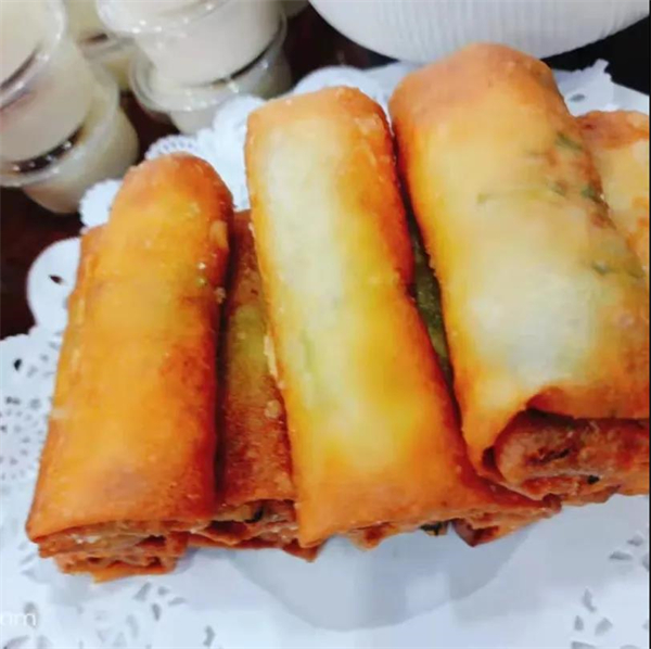 帅丰集成灶：女企业家协会一行调研走访赣州专卖店