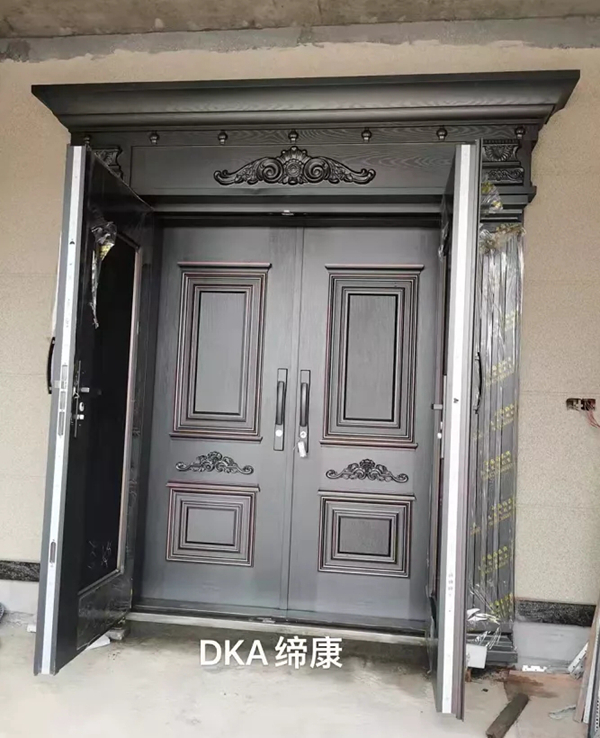 缔康定制：用品质好门，守护美好家居时光