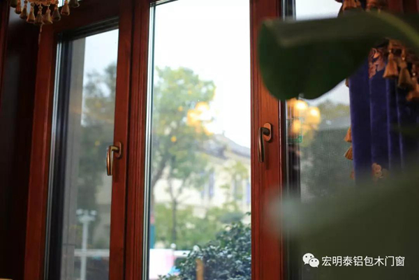 宏明泰门窗案例欣畅 | 湖南湘潭富瑶天下彩虹湾别墅：天赐良材，艺术栖居！