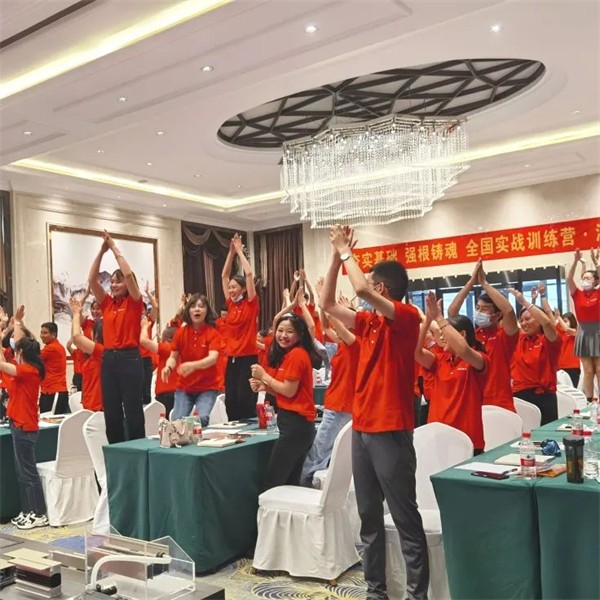 新豪轩门窗：打造善战之师！商学院实战训练营赋能终端服务升级
