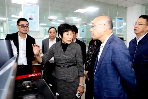 亿田集成灶|浙江省政协副主席周国辉一行莅临调研亿田!