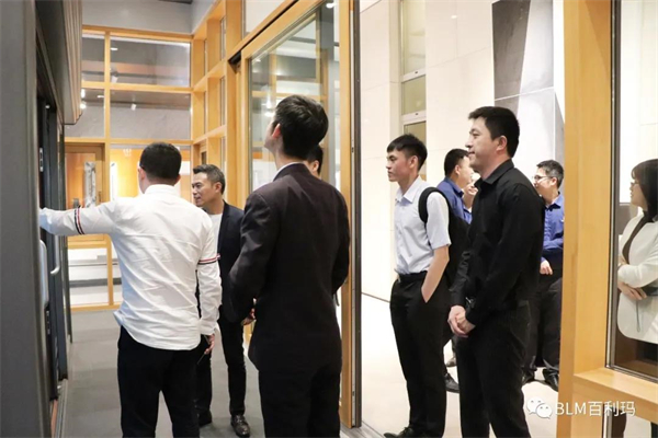 百利玛门窗|居然之家领导莅临参观交流! 百利玛门窗|居然之家领导莅临参观交流!