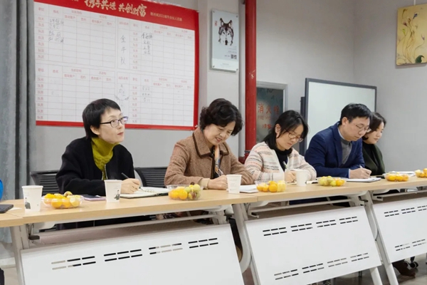 绍兴市布商研究中心一行赴雅诗澜墙布窗帘总部参观调研指导