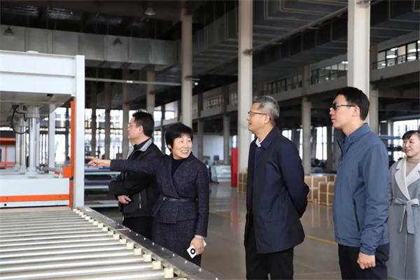 亿田集成灶丨嵊州市委书记徐建役一行赴企调研