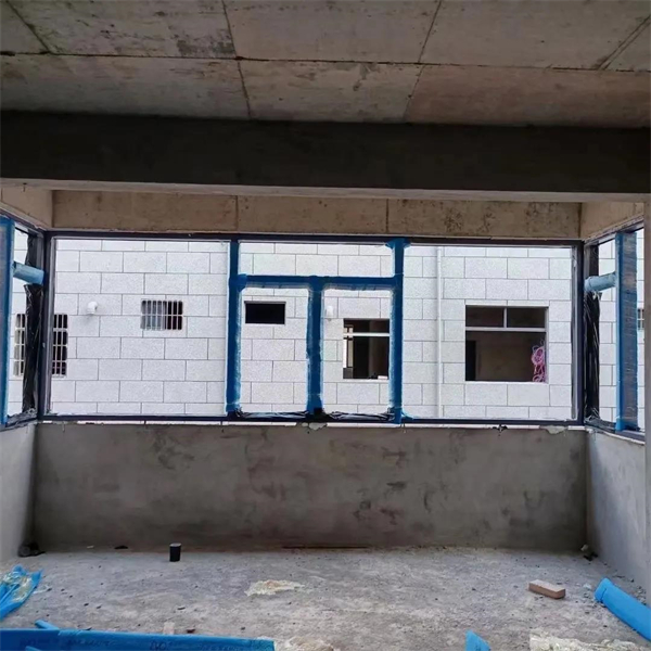 伊美德门窗江西项目，多座自建房门窗火热安装中