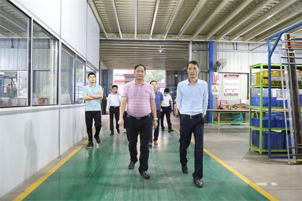 帝奥斯系统门窗丨云浮市新兴县工业园领导一行莅临总部参观指导 帝奥斯系统门窗丨云浮市新兴县工业园领导一行莅临总部参观指导