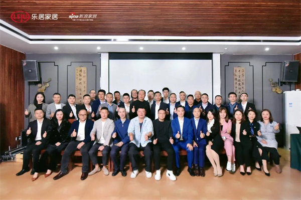 百利玛门窗董事长受邀出席2021中国门窗产业高质量发展论坛！