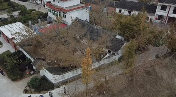 意库马艺术涂料：132万改造老屋惨遭翻车？