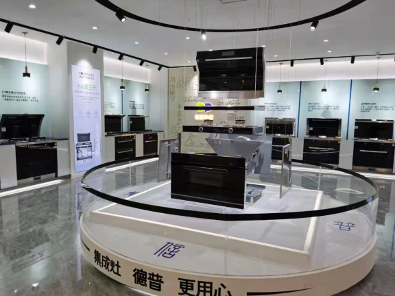 德普凯信何灿：以智能为核心，全面形象升级