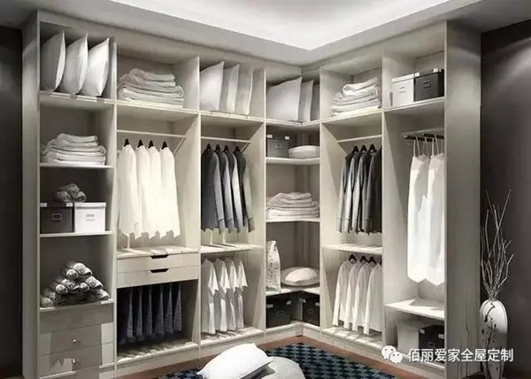 佰丽爱家全屋定制|巧用转角设计
