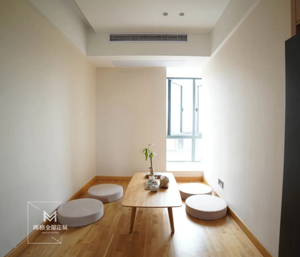 玛格全屋定制|这套135㎡现代简约两房，不得不感叹这届年轻人真会玩~