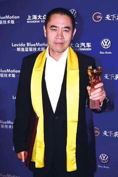 陈宝国华鼎奖称帝实现“大满贯”领奖尊荣再现“皇派”典范 陈宝国华鼎奖称帝实现“大满贯”领奖尊荣再现“皇派”典范