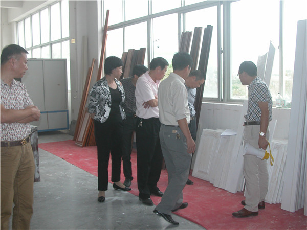  漳州市南靖县各级领导莅临金宝莱新工业园参观交流指导工作