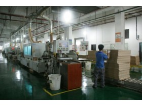 欧派衣柜：把握大规模非标定制时机 打造一站式采购服务