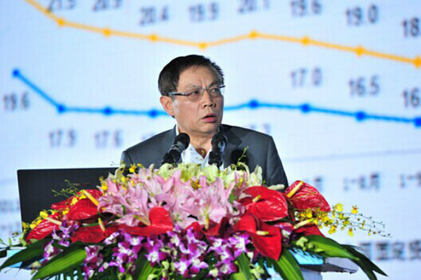 广东介仁玻璃门业荣获“广东省地产支柱品牌”大奖
