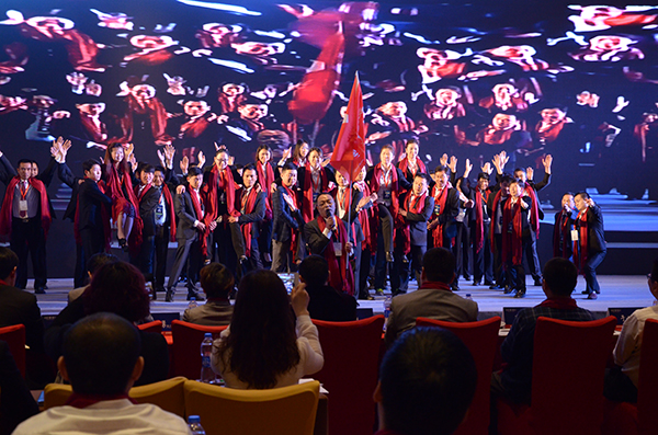 扬帆起航2015，诗尼曼全国经销商大会隆重举行