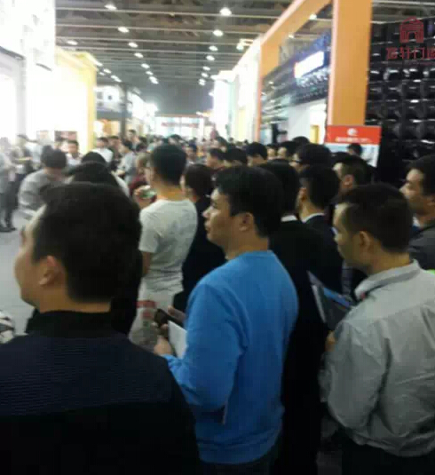 富轩门窗一“展”惊人，招商热持续升温
