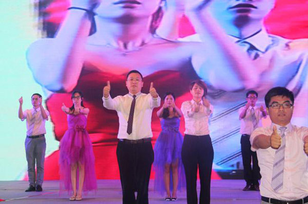扬帆起航2015 诗尼曼全国经销商大会盛大举行