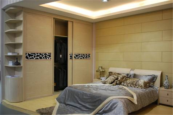 卡诺亚衣柜帮您定制适合不同年龄人群的衣柜