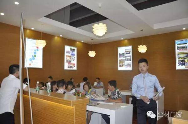 [携手亚材·静领未来]亚材门窗第17届广州建博会圆满落幕 