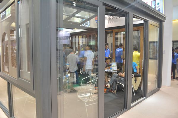 碧云集团广州建博会推出“你家成”商城，跨步电商路