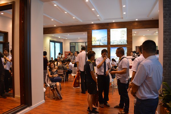 軒尼斯重磅出击广州建博会，携三大新品亮相