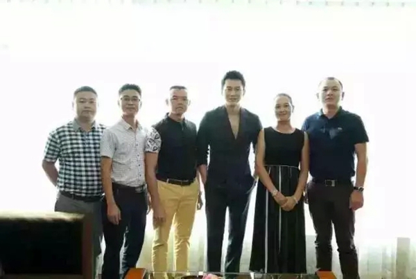 奔跑吧！裕安门窗荣聘李晨为品牌形象大使