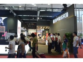 容声吊顶亮相广州建博会：高焓浴宝掀取暖革命