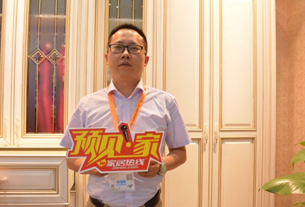 韩丽明星代言+明星产品+明星团队：广州建博会亮瞎眼