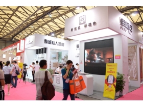 熙然亮相上海墙纸展，力推整体家装和爆款产品