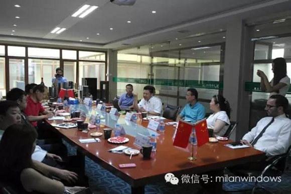 中国建筑金属结构协会会长郝际平莅临米兰之窗 