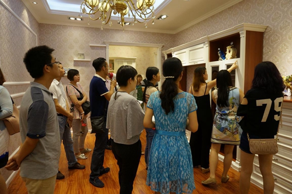 美国史丹利家居江苏湖北经销商会议在深圳召开