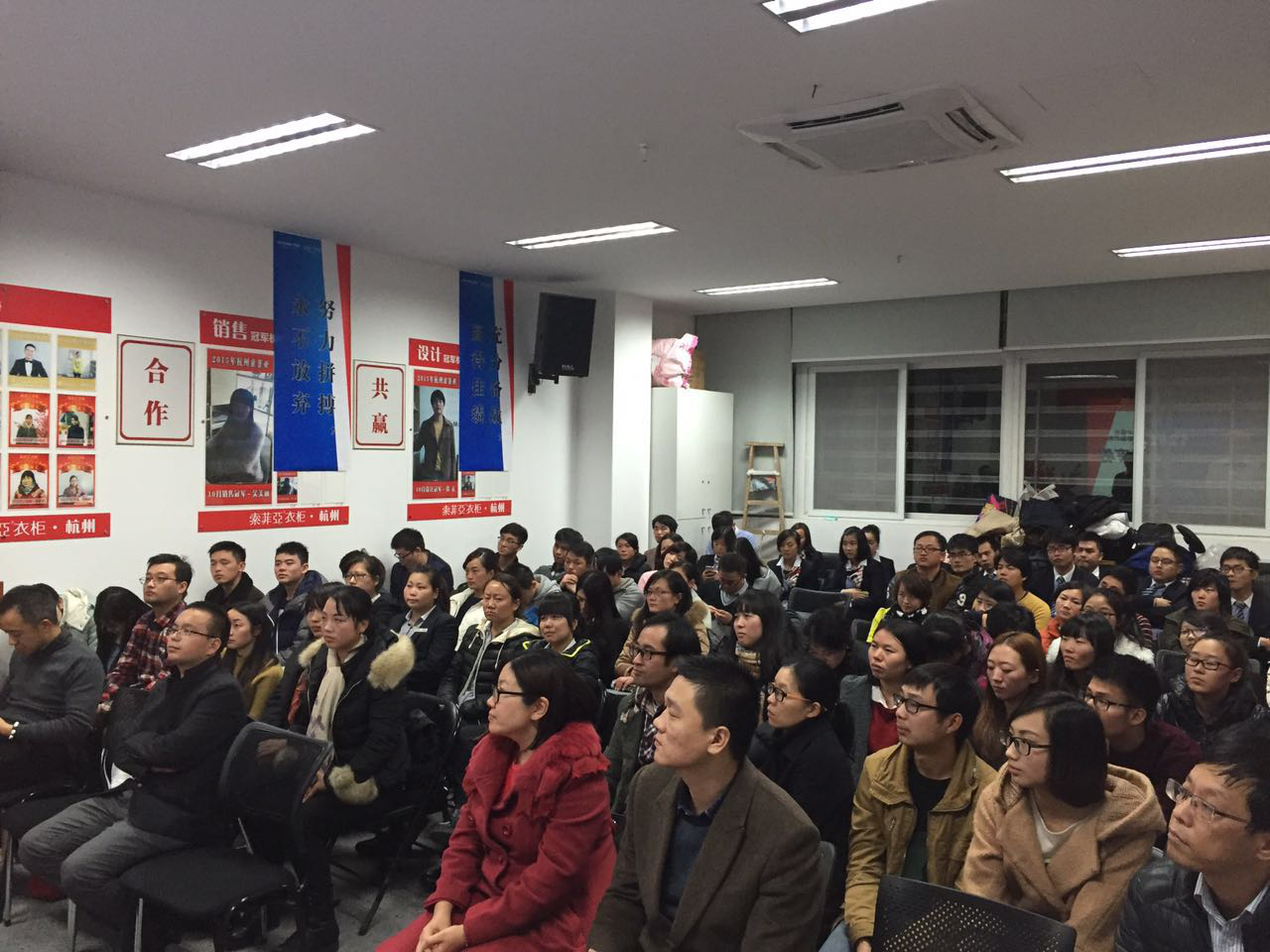 《利动千城——法国司米橱柜全球81周年狂欢购》 《利动千城——法国司米橱柜全球81周年狂欢购》