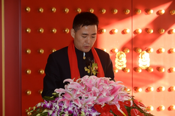 顶固家居挂牌敲钟 跨界融合迈入资本市场 