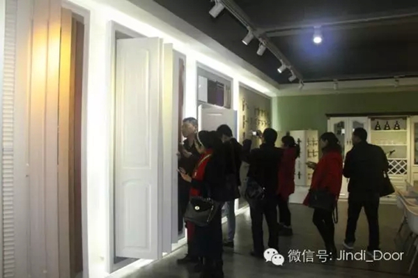 金迪木门2016全国经销商年会暨金牌店长培训会隆重召开！